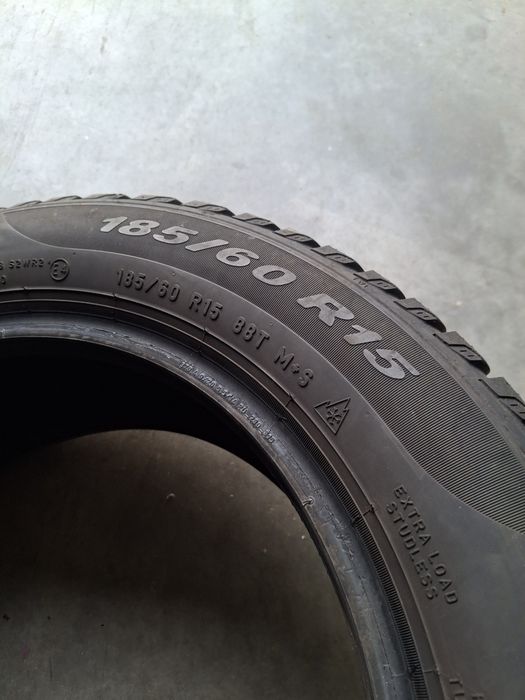 4 Anvelope m+s 185 60 r15 Pirelli