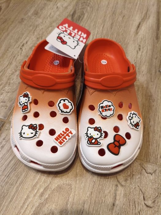 Hello Kitty Clogs roșii – noi cu etichetă – mărimea 40 EU
