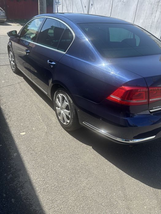 VOLKSWAGEN Passat 2011 — imagine 4