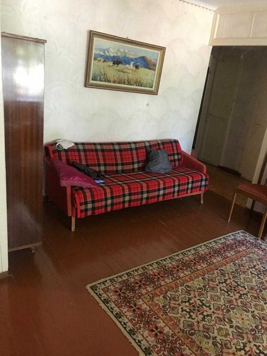 продам трехкомнатную квартиру в Рудном
