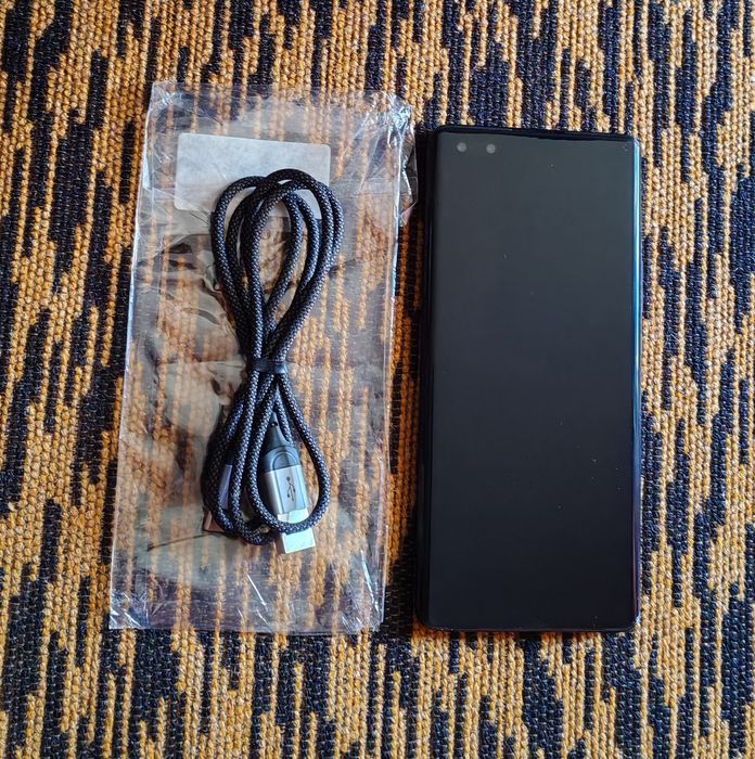 Huawei/Honor  8Gb/256Gb.