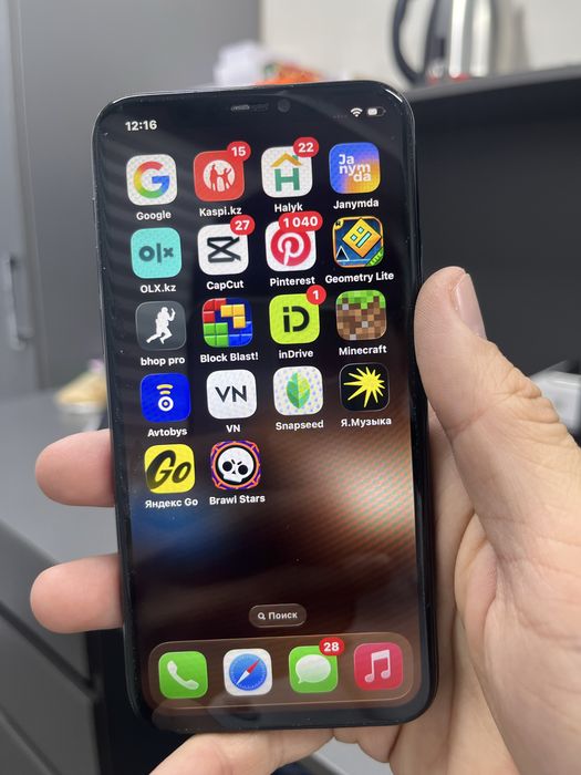 Iphone 11 pro / без ремонт