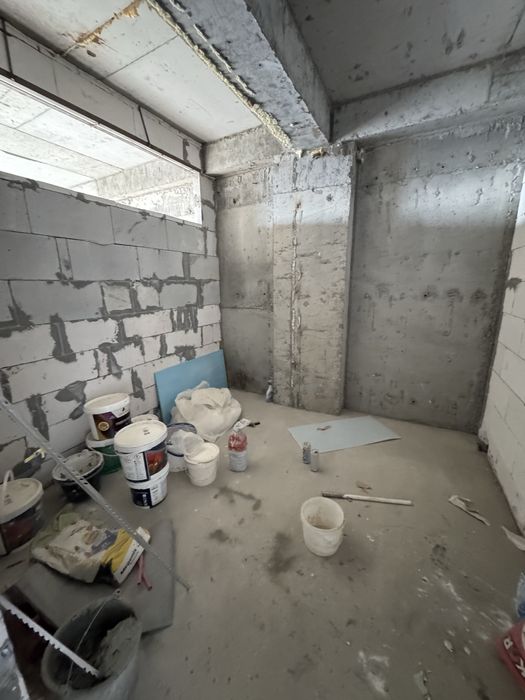 Imron buildingdan 3 xona qilingan uy sotaman