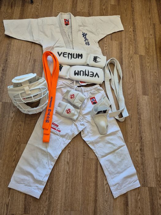 Продаю кимоно для кекушинкай -каратэ