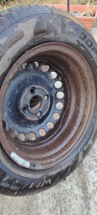 Anvelope 185/65 R14 M+S