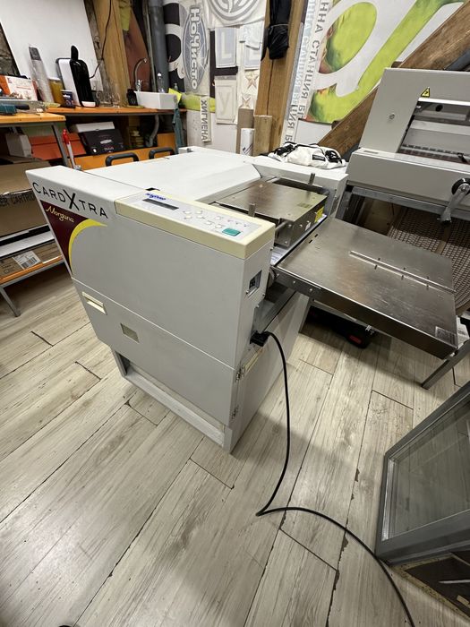 Автоматична машина за рязане на визитки Morgana CardXtra / Nagano