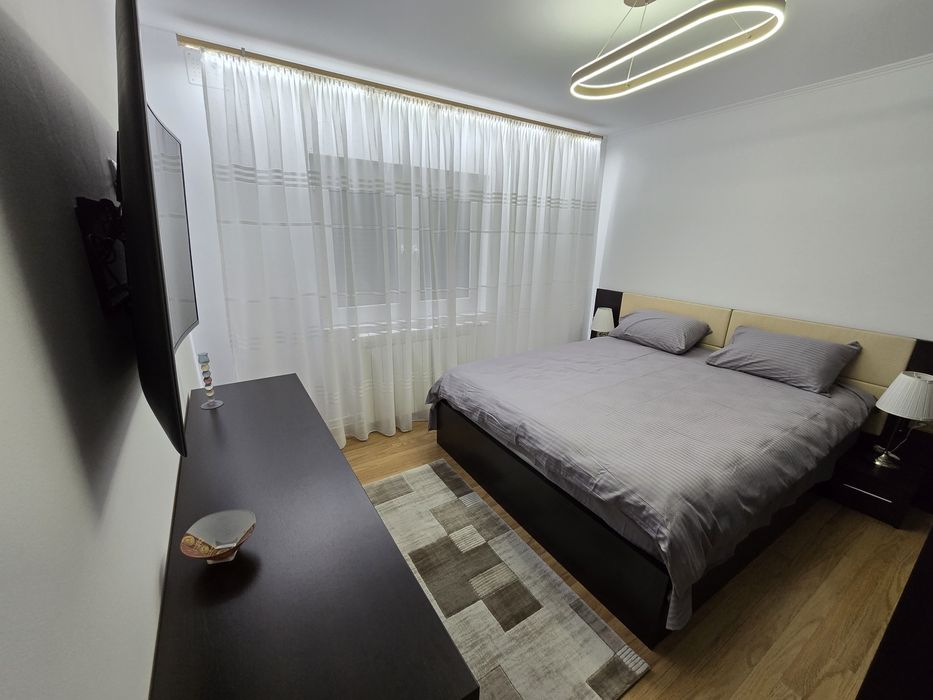 Chirie Apartament 4 camere Premium