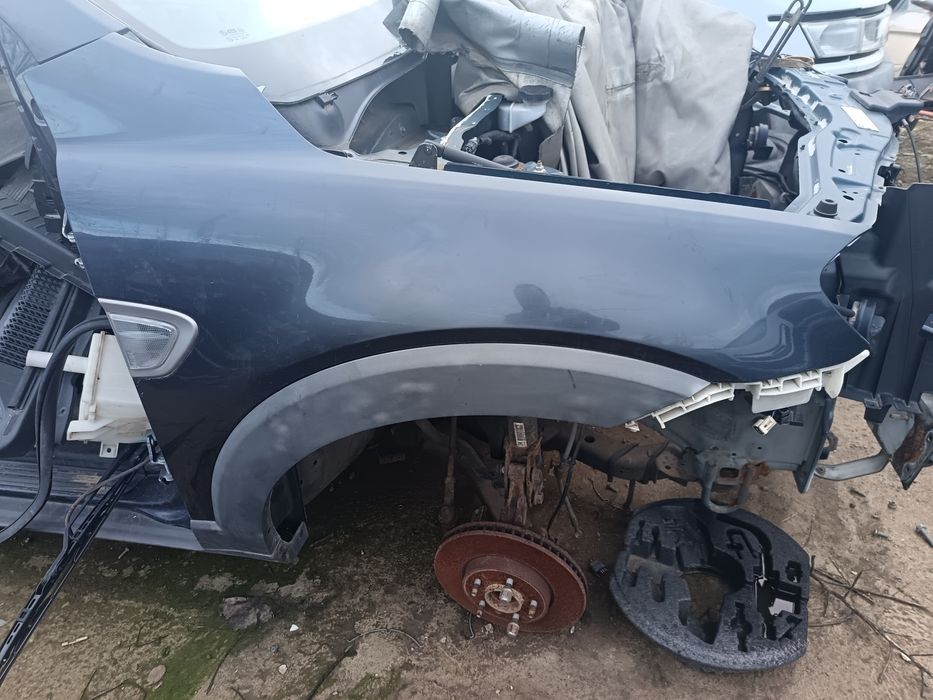 Ляв и Десен Калник Chevrolet Captiva