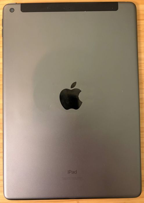 iPad 8th 32GB WIFI + Cellular