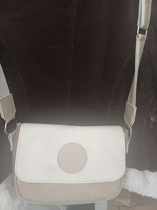 Дамска ежедневна чанта