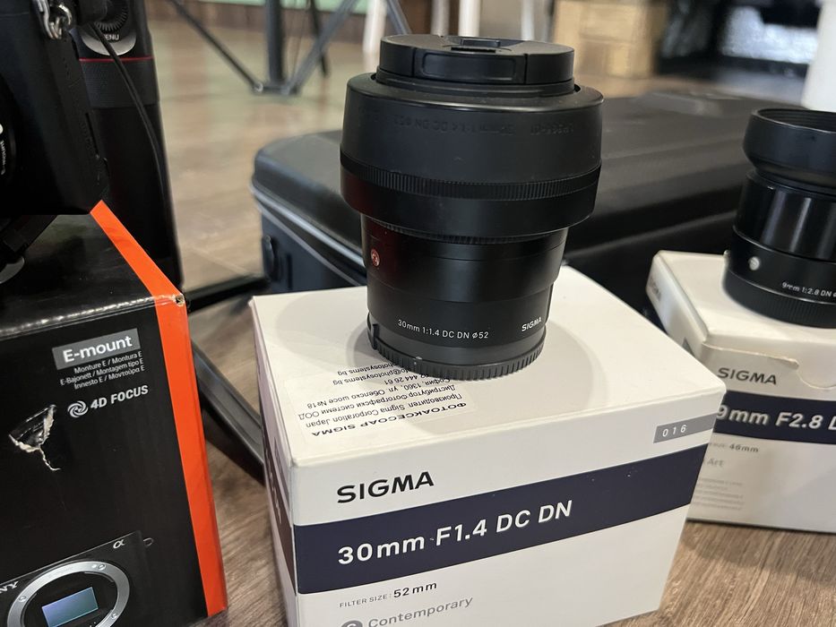 Sony A6500 PRO Video/Photo Kit + Zeiss + Sigma + Zhiyun + Lights