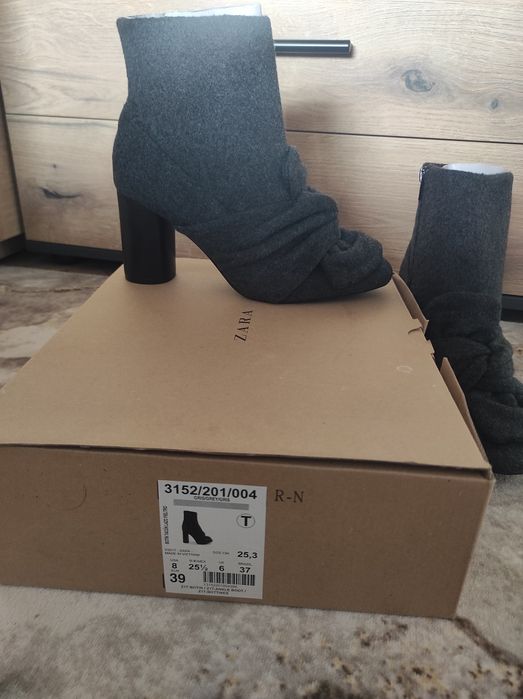 Обувки ZARA  - 39 номер