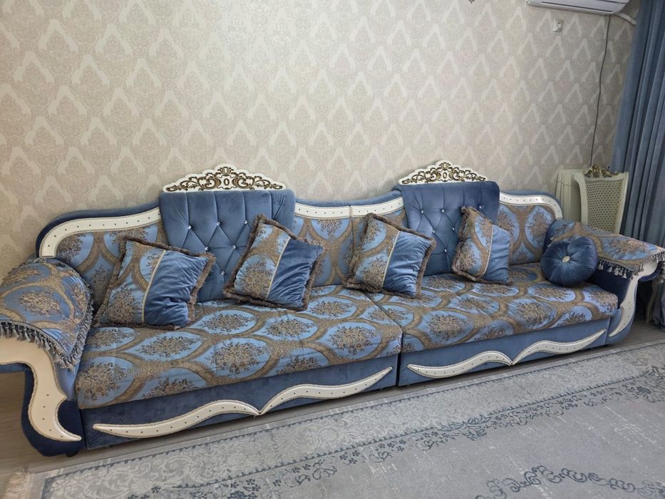 Продам диван в хорошем состоянии