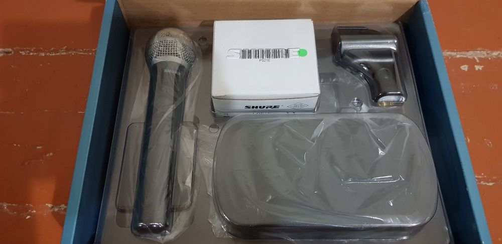 Радиомикрафон SHURE PG58