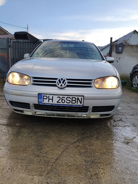 Vând sau schimb golf 4 motor 1.9