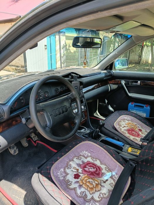 Ауди 100 с4  2..6 , 1993 г.в.