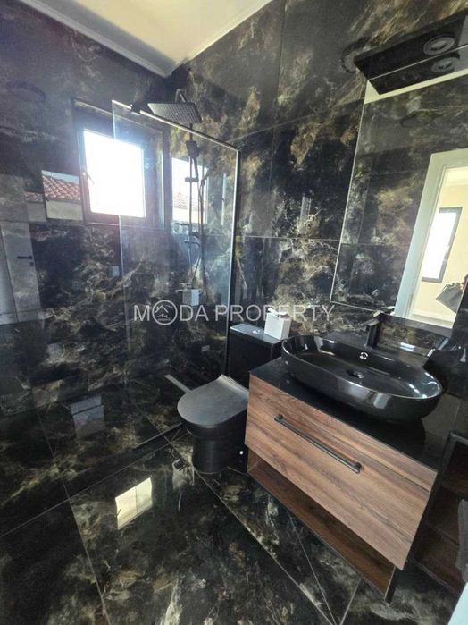 Продава се Къща в с. Кошарица, Област Бургас - 130 кв.м за 1099 €/кв.м - Снимка #2