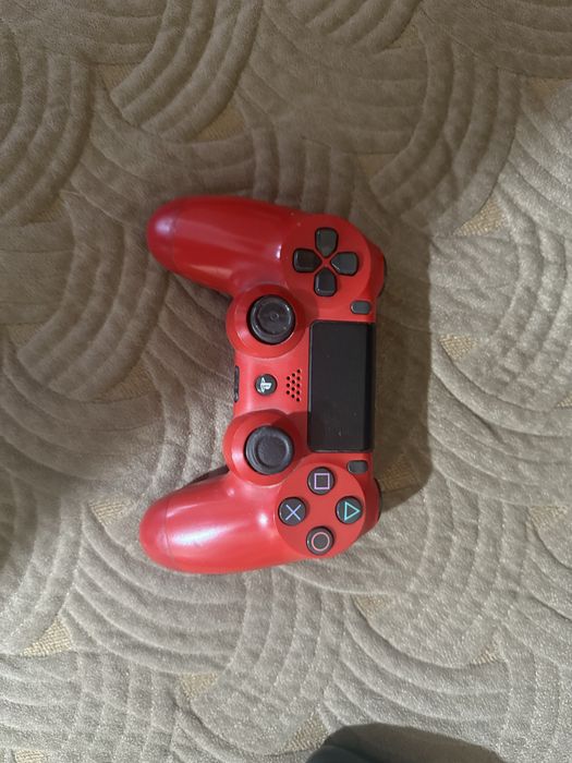 PlayStation 4 slim черная