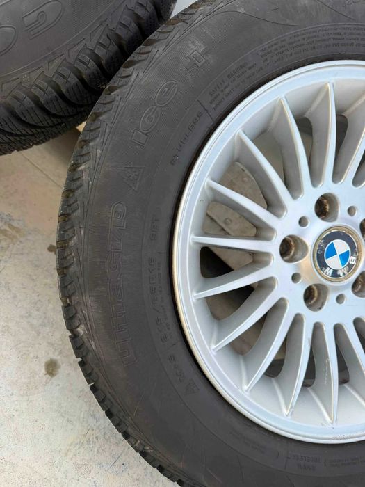 Продавам Style 61 със зимни гуми Goodyear