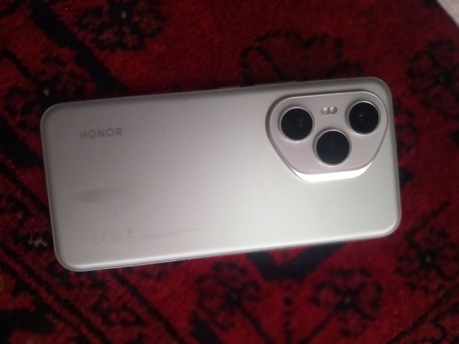 Хонор 400про  5г
