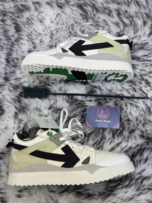 Off white Sponge Leather