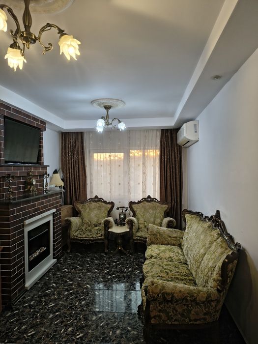 Canapea cu două fotolii ( salon în stil Ludovic /vitange \ baroc) mobilier antic!