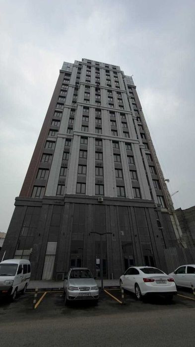 Продается 3-хком. квартира. Буз-базар. Пушкина. Буюк Ипак Йули