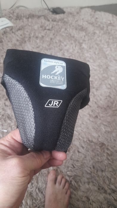 Хокейная форма, коньки,краги