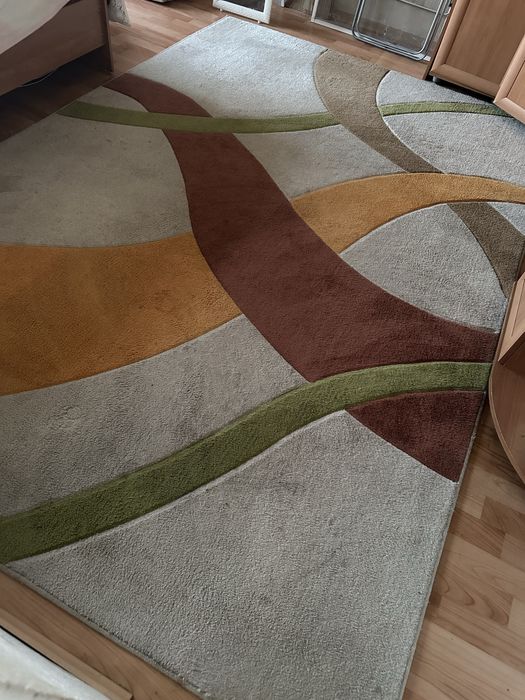 Продам ковер в отличном состоянии