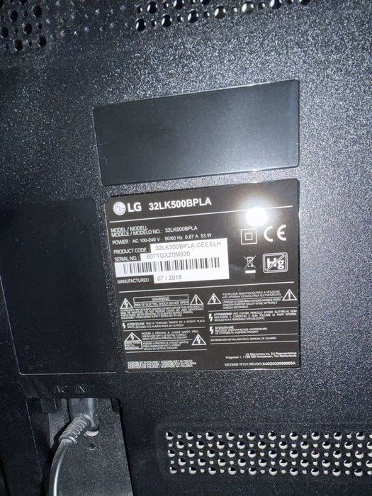 Vând televizor LG 32LK500BPLA