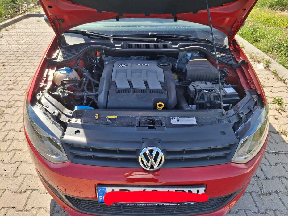 VOLKSWAGEN Polo 2014 — imagine 4