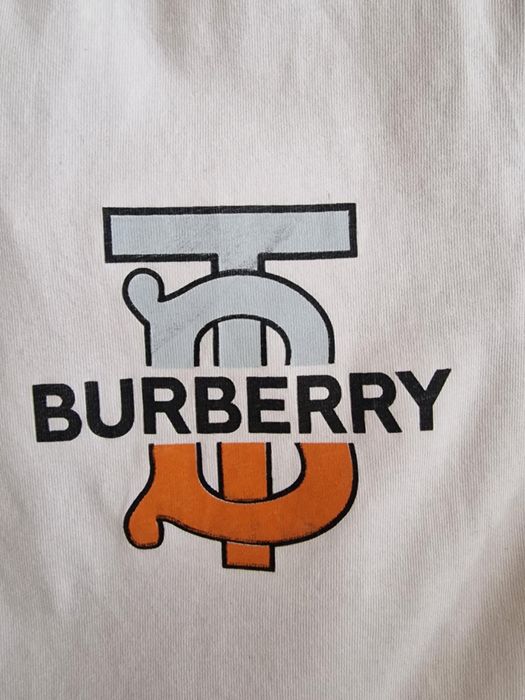 Tricou Burberry original alb cu logo TB (mărime S-M)