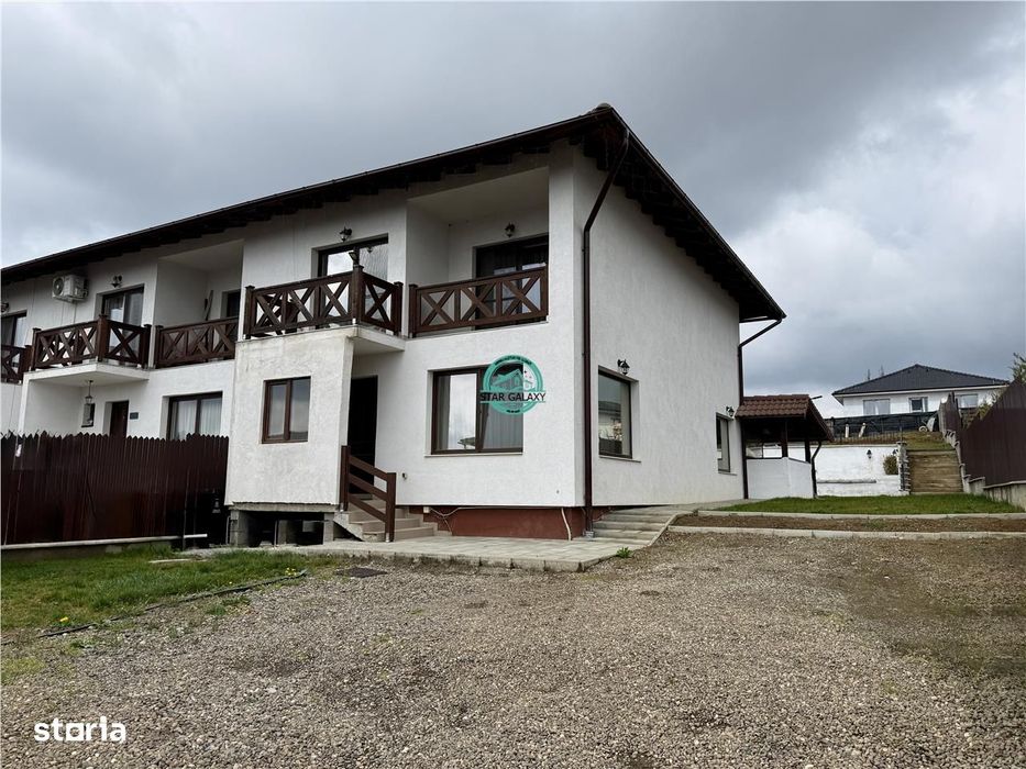 Casa cu 4 camere de vanzare, moderna, teren 577 mp, in Unirii