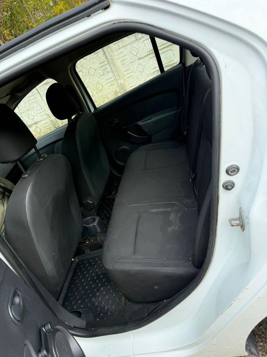 Dacia Logan 2019 full