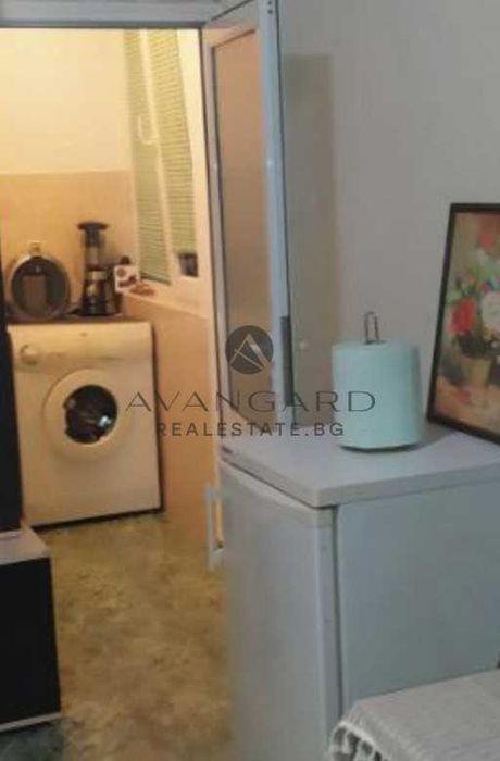 Продава се Едностаен апартамент в Пловдив, Център - 39 кв.м за 1795 €/кв.м - Снимка #3