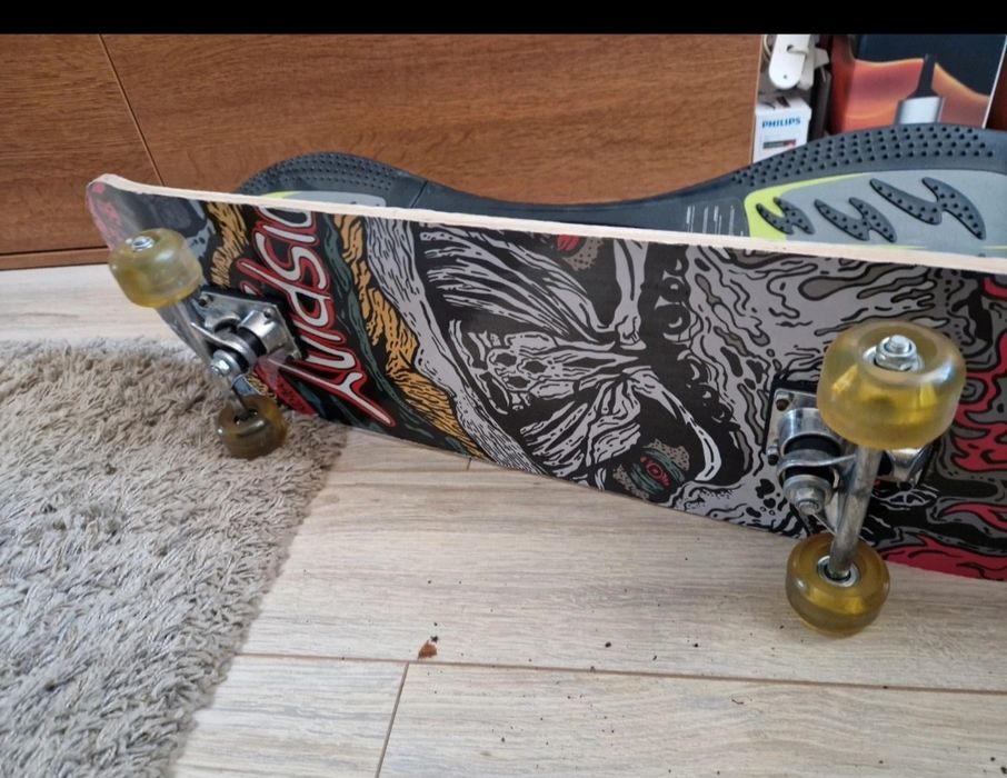 Skateboard  2 buc 150 lei