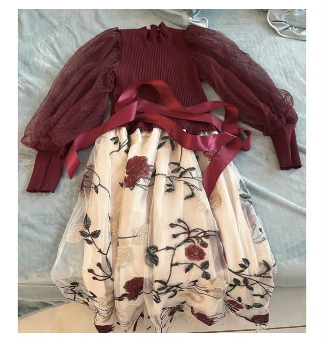 Платье женское, универсальное.