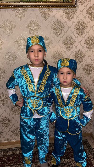 Национальные костюмы,такия,казакша казахские