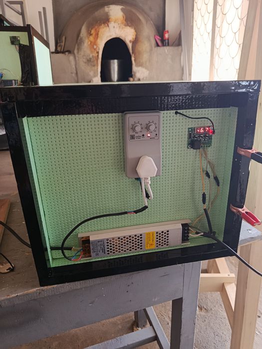 Продам новые инкубаторы