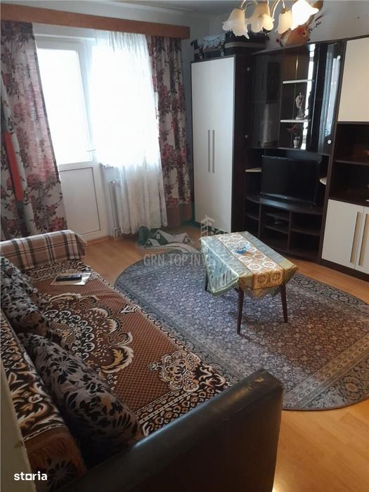 Apartament 3 camere balcon pivnita zona Vasile Aaron — fotografia 1