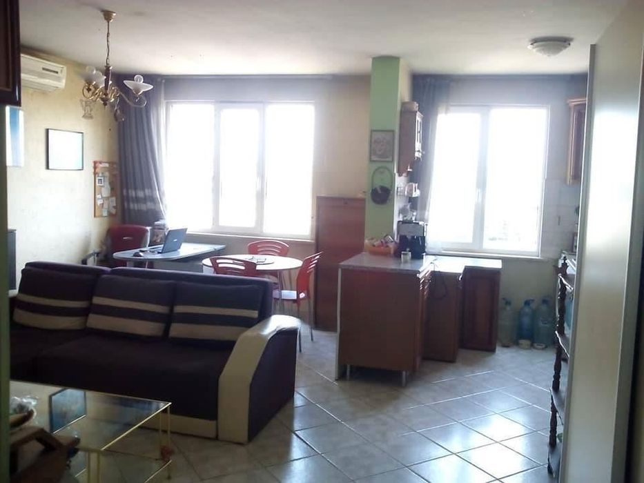 Продава се Двустаен апартамент в София, Оборище - 75 кв.м за 4267 €/кв.м - Снимка #1