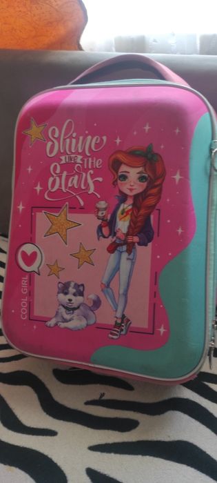 Рюкзак школьный для девочек.