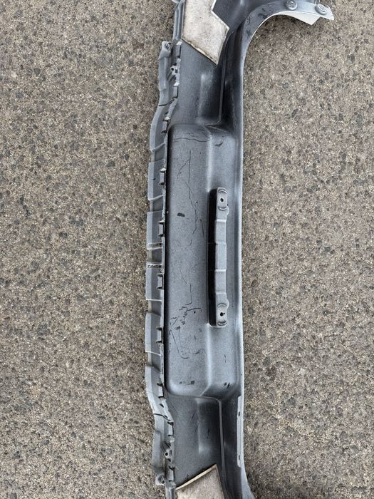 Bara tiguan spate