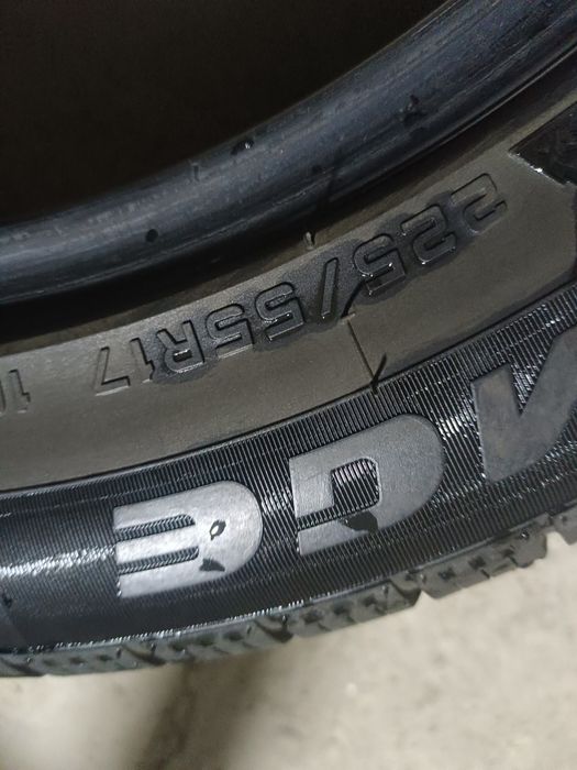 R17 всезесонный шина 225/55