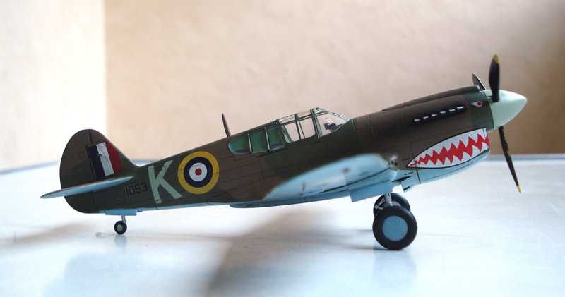 сборная модель конструктор самолёт Томагавк 1/72 Англия СССР!