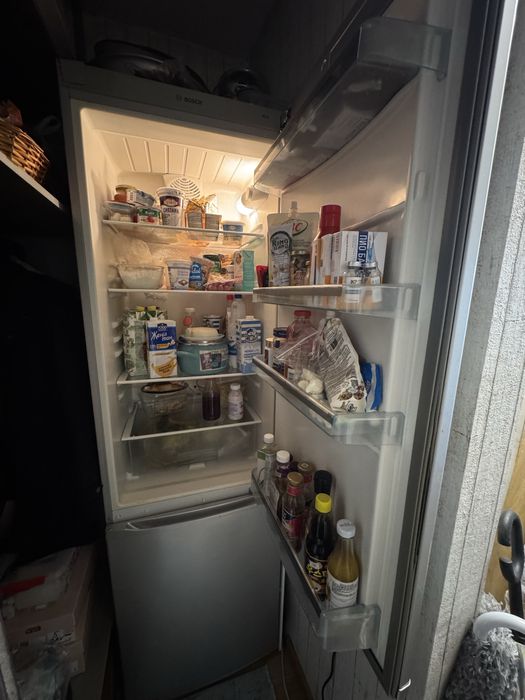 Холодильник в хорошем состоянии