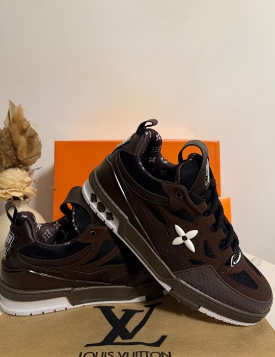 ULTIMELE PERECHI!! Adidasi / Sneakers Louis Vuitton Skate Maro / Negru Marimi 36-44 Unisex
