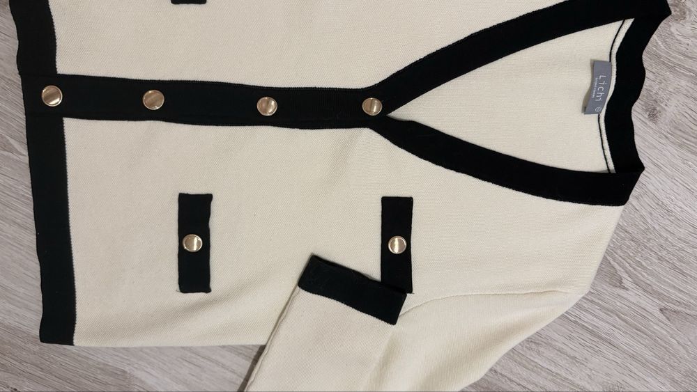 Стильный кардиган Lichi