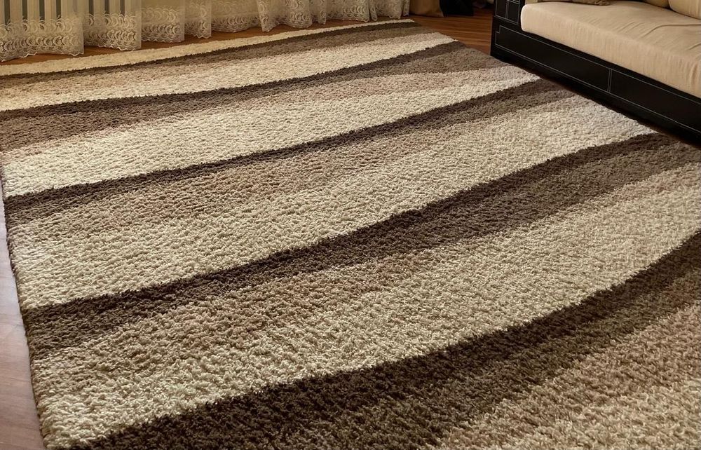 Продам ковер травка 3х4