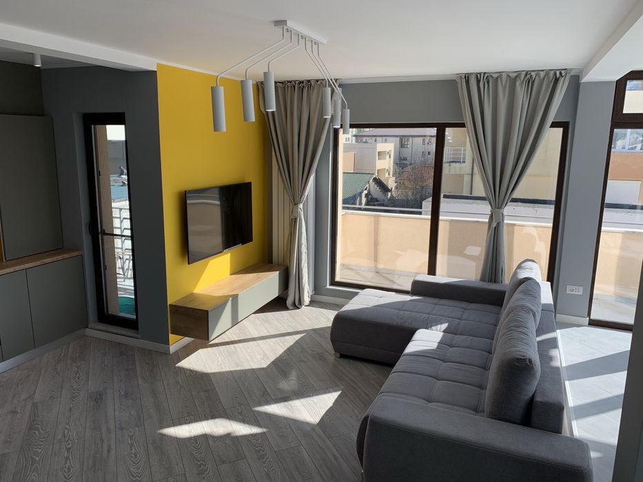 PENTHOUSE 180 m2 de inchiriat 3 Camere  - Centrala -  Complet mobilat -